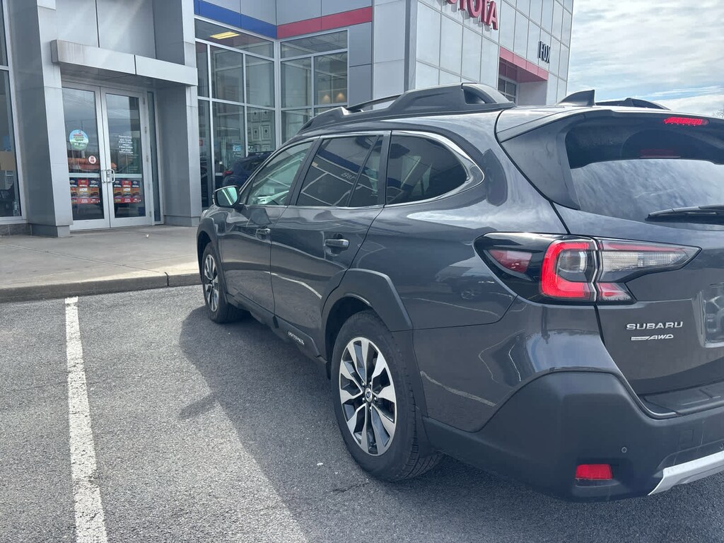 Used 2024 Subaru Outback Limited SUV