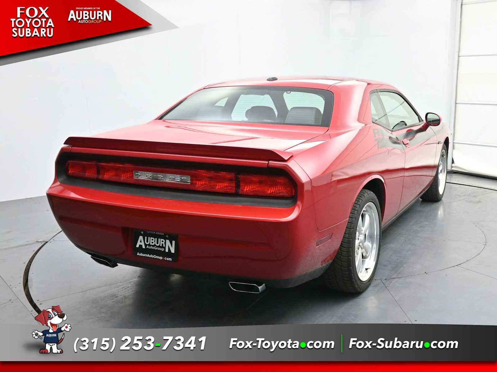 2011 Dodge Challenger R/T Classic photo 3