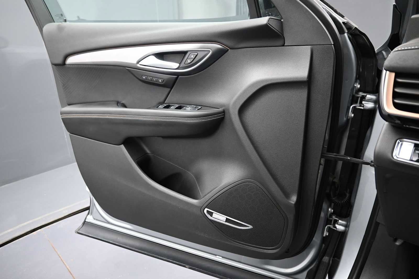 2025 Buick Envision Sport Touring - Photo 10