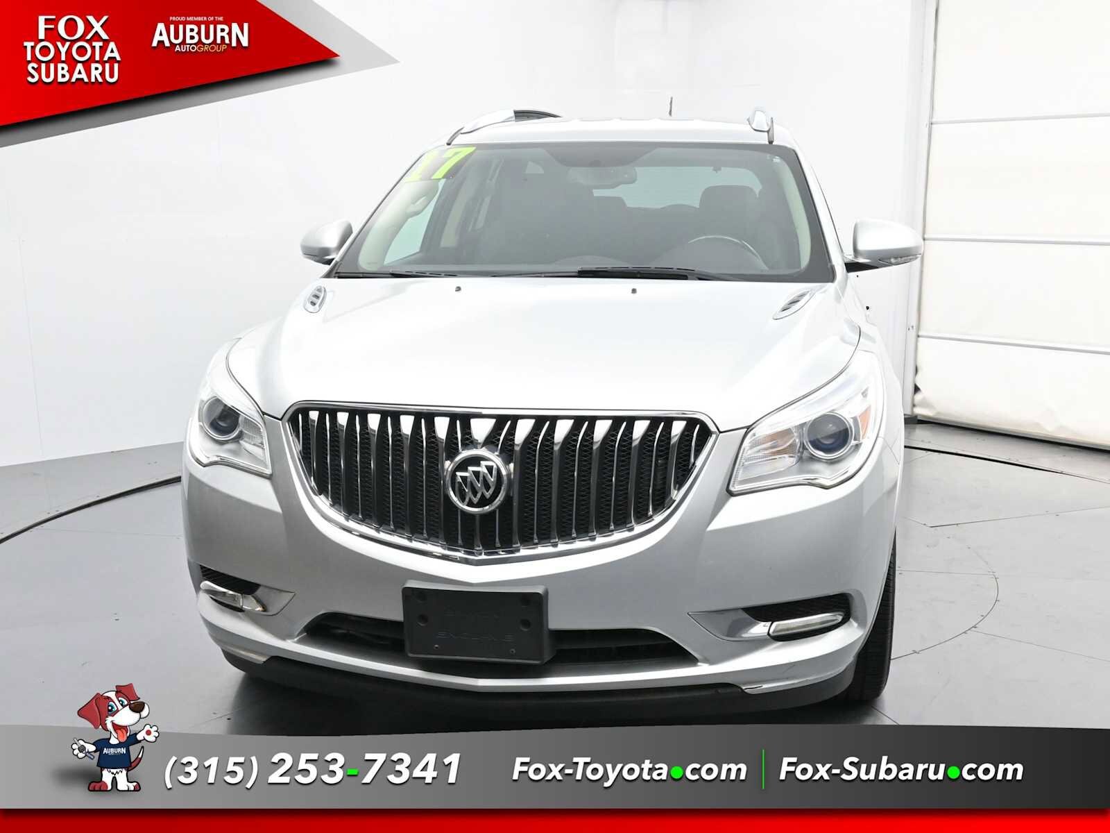 2017 Buick Enclave Leather photo 2