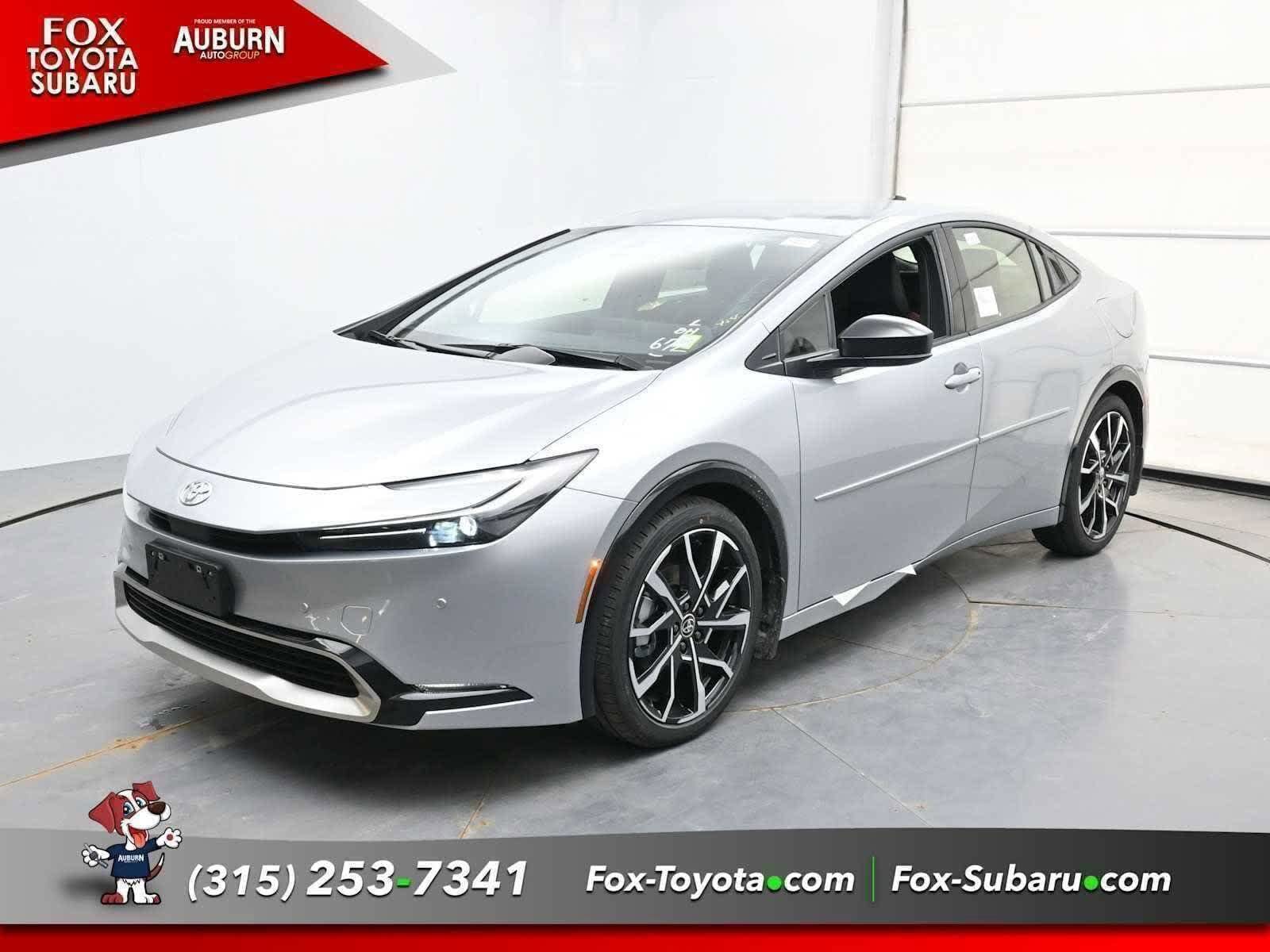 2026 Toyota Prius Plug-in Hybrid XSE - Photo 2