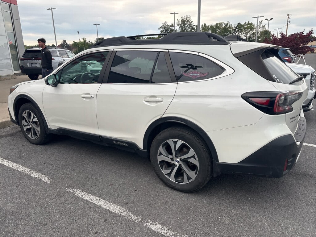 Used 2020 Subaru Outback Limited SUV