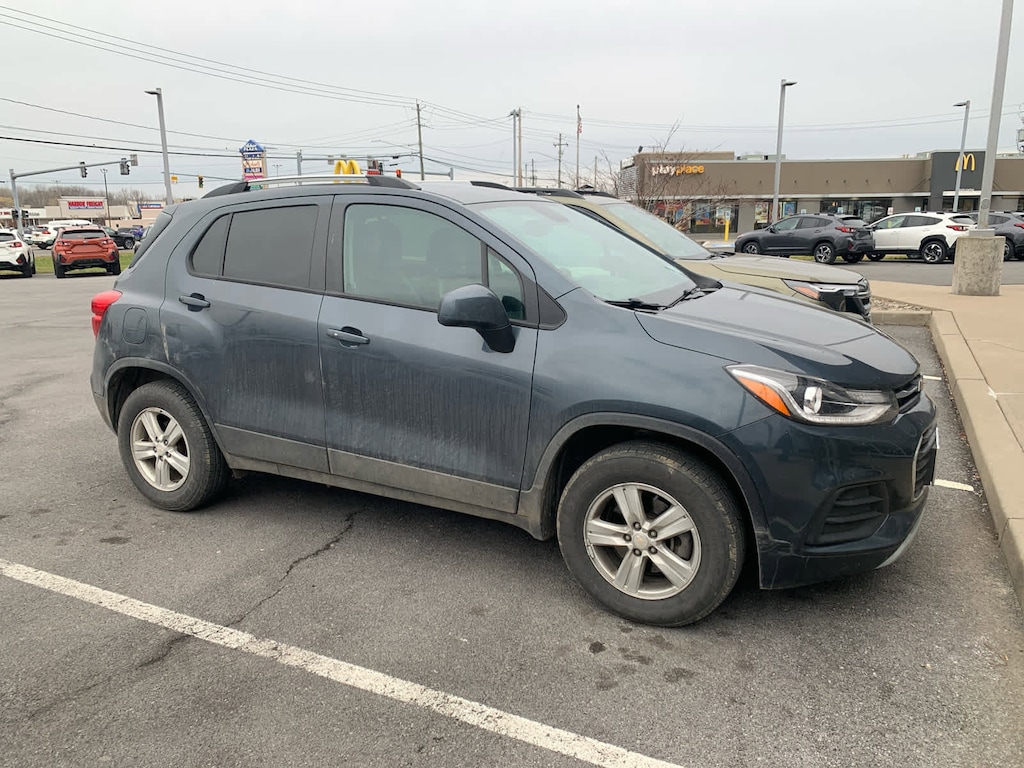 Used 2022 Chevrolet Trax LT SUV