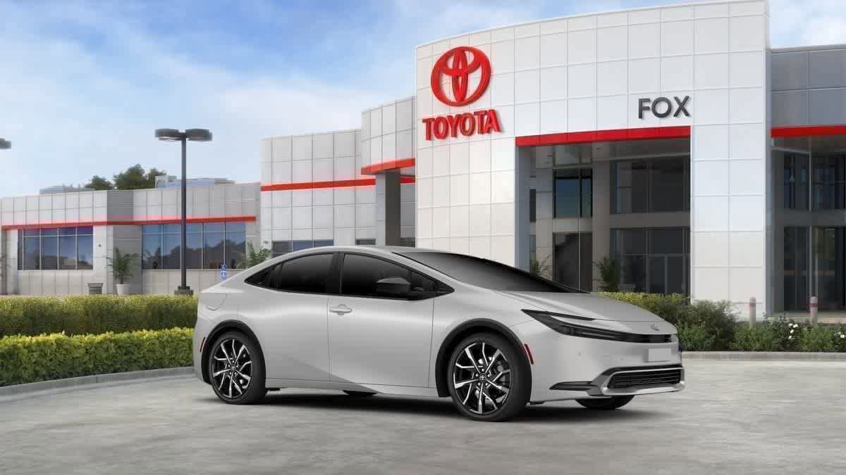 2026 Toyota Prius Plug-in Hybrid XSE - Photo 14