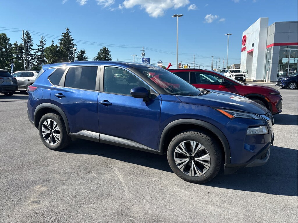 Used 2023 Nissan Rogue SV SUV