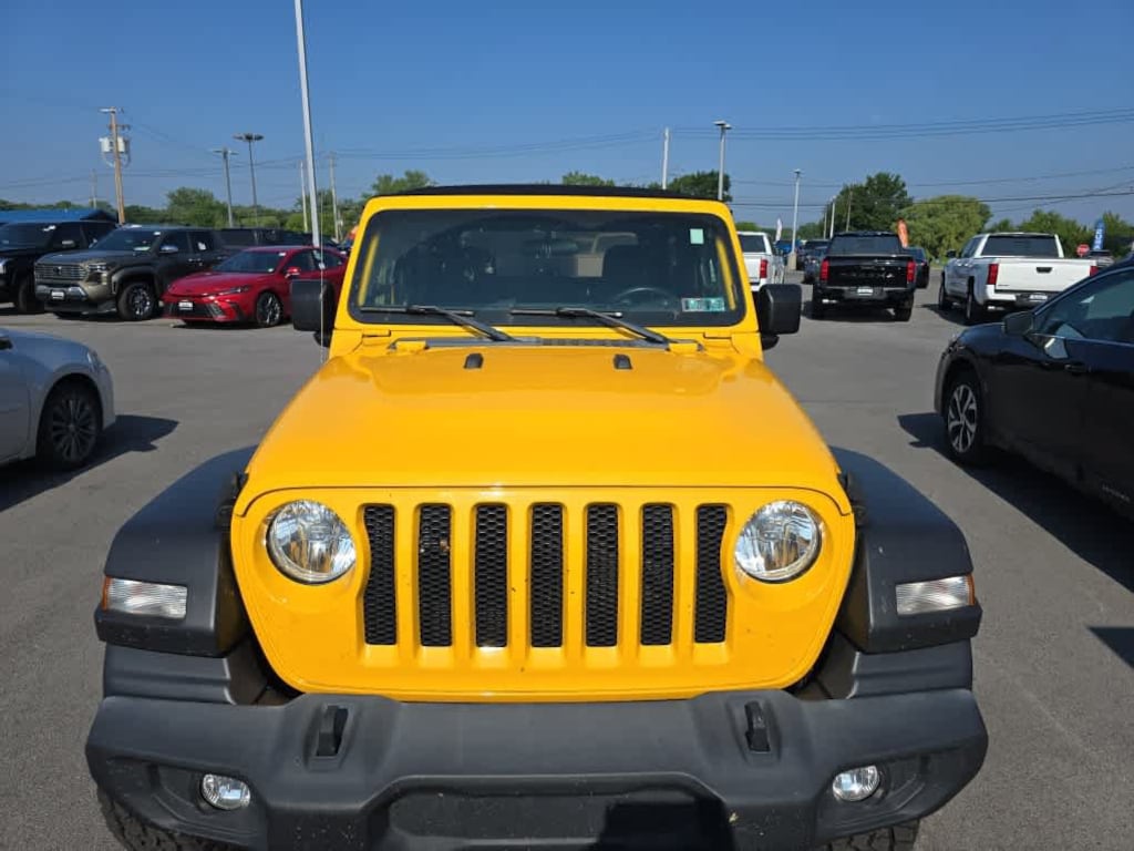 Used 2021 Jeep Wrangler Sport SUV