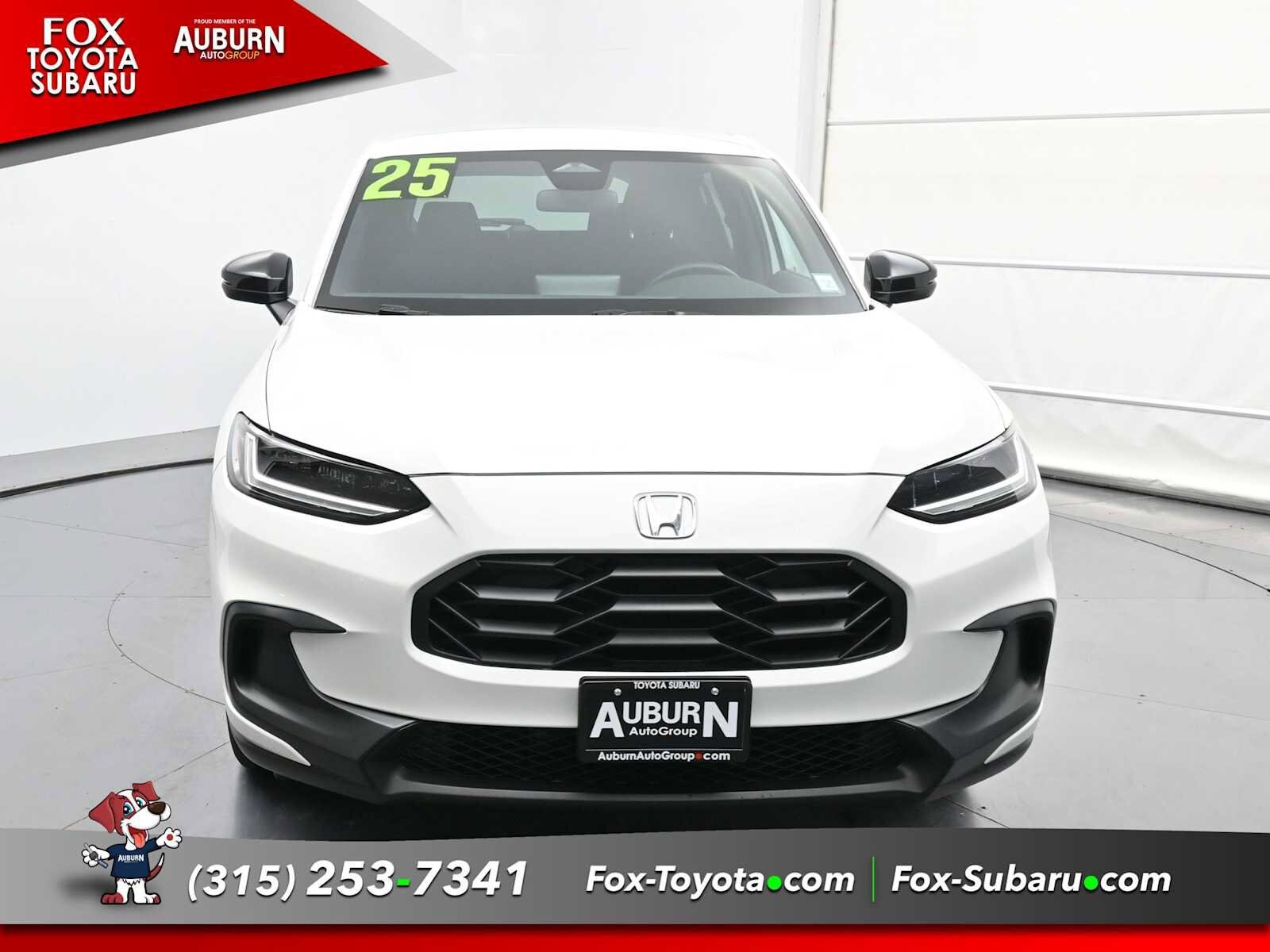 2025 Honda HR-V Sport photo 2