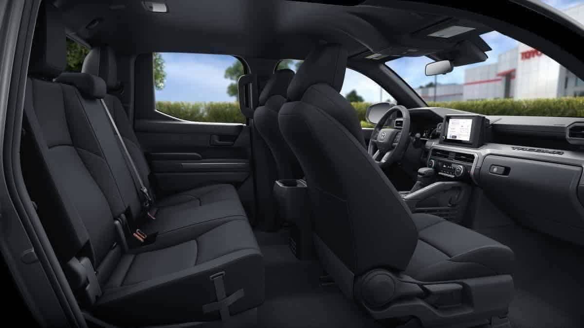 2026 Toyota Tacoma SR5 - Photo 21
