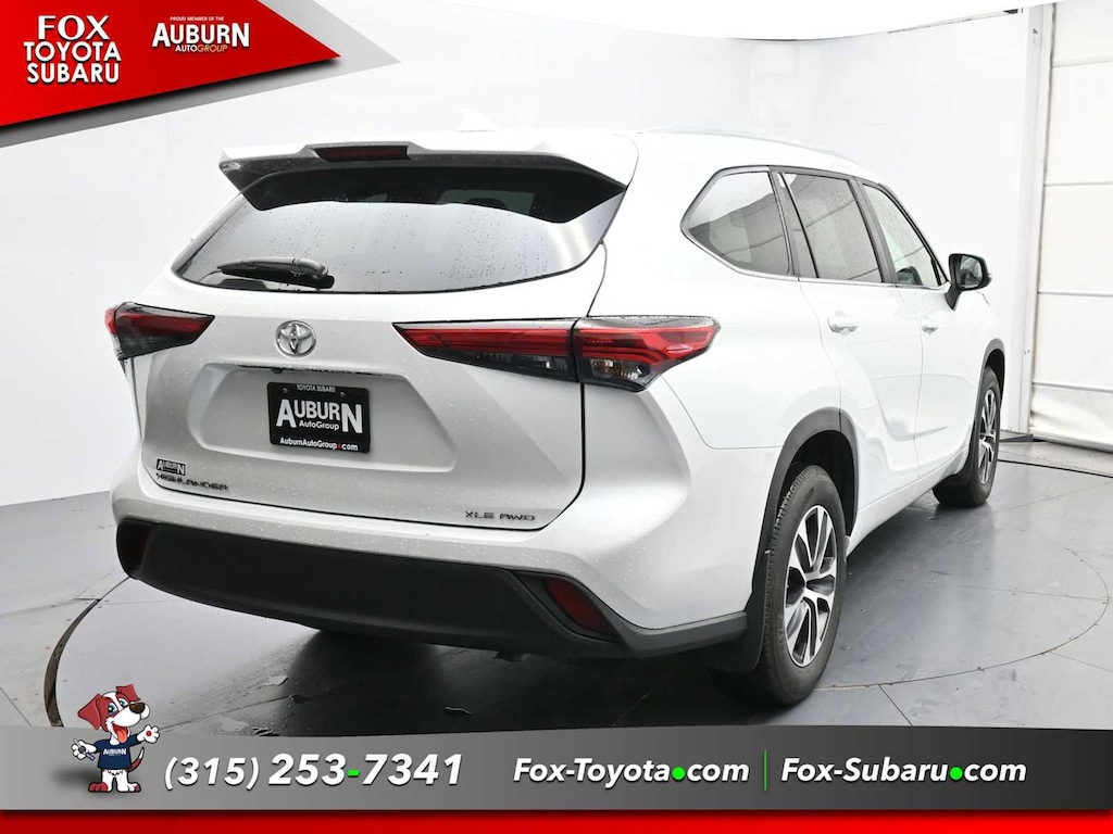 Used 2023 Toyota Highlander XLE SUV