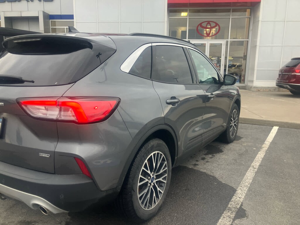 Used 2022 Ford Escape PHEV SEL SUV