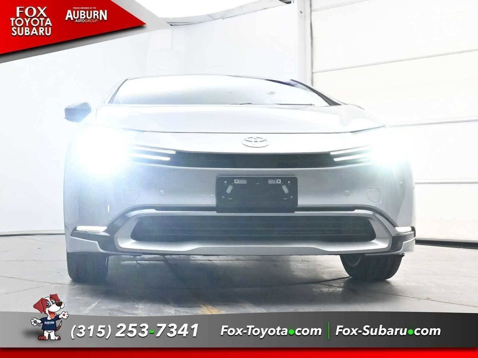 2026 Toyota Prius Plug-in Hybrid XSE - Photo 17