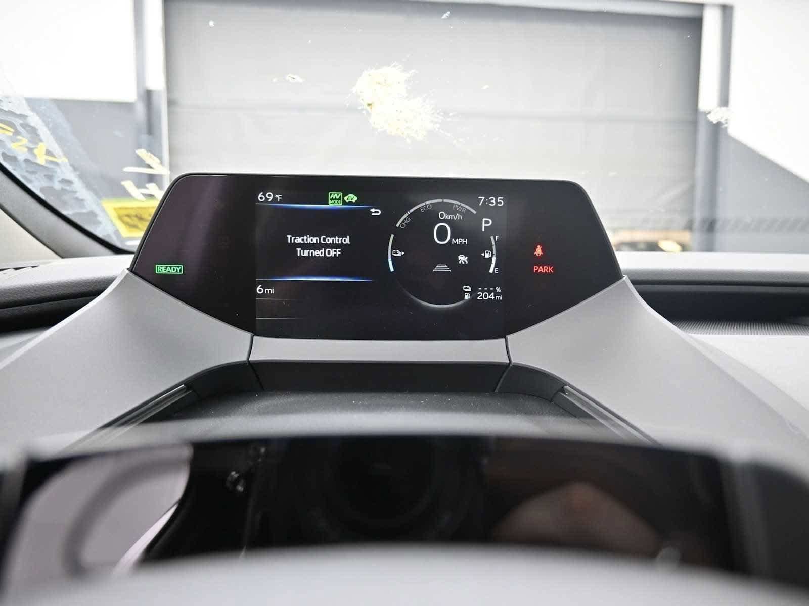 2026 Toyota Prius Plug-in Hybrid XSE - Photo 6