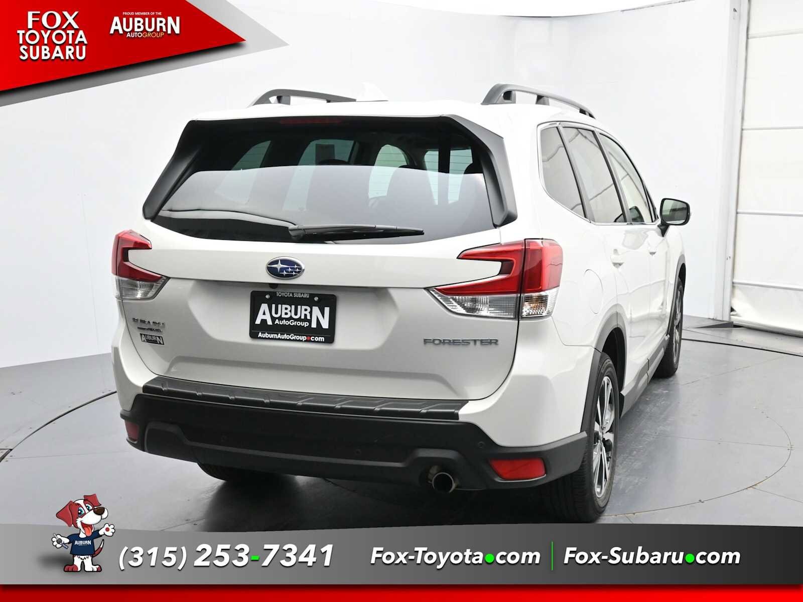 2023 Subaru Forester Limited photo 4