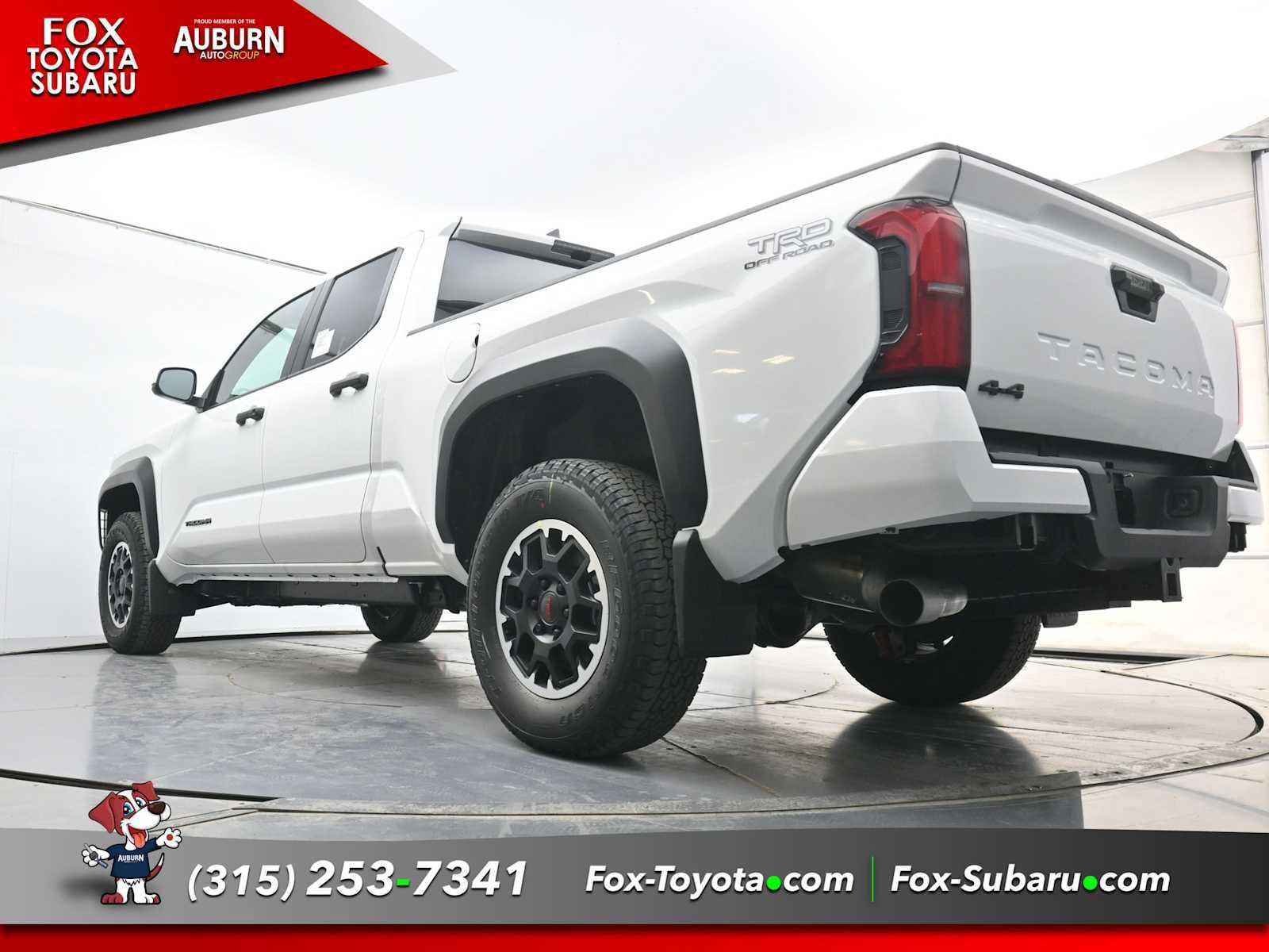 2025 Toyota Tacoma TRD Off Road - Photo 16