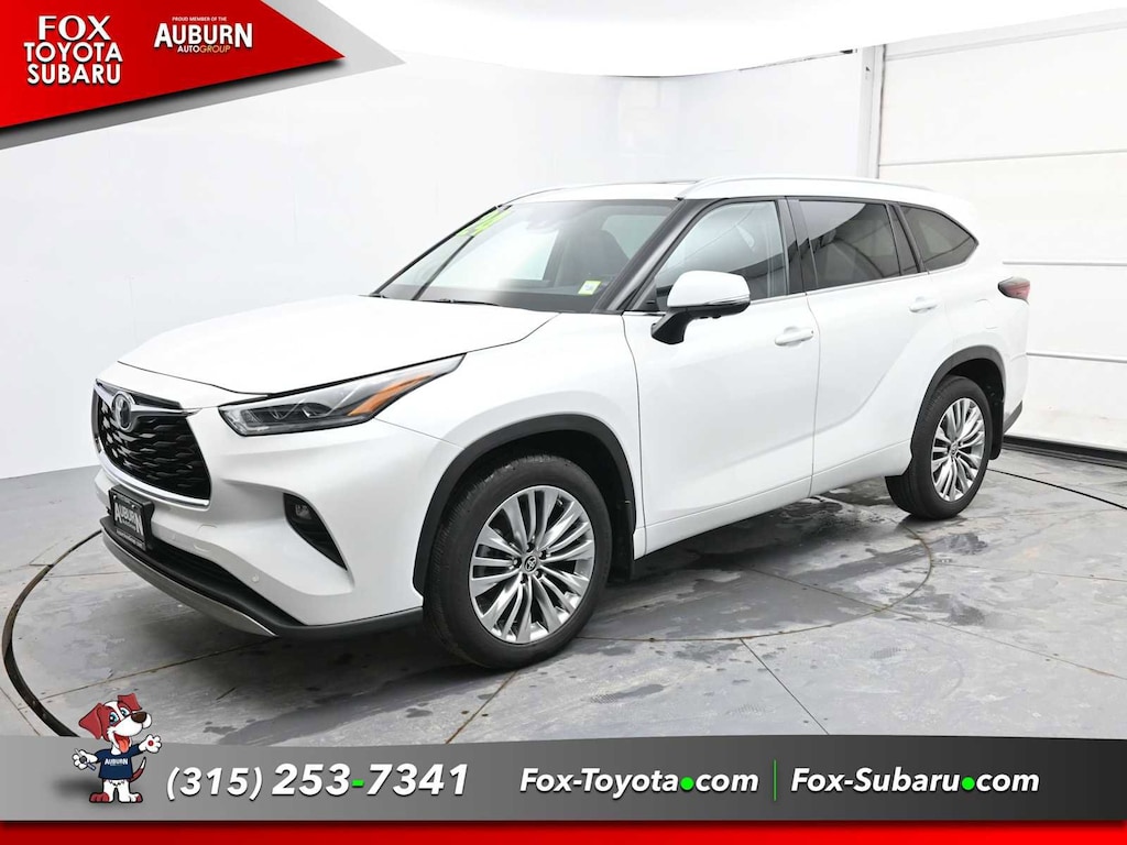 Used 2024 Toyota Highlander Platinum SUV