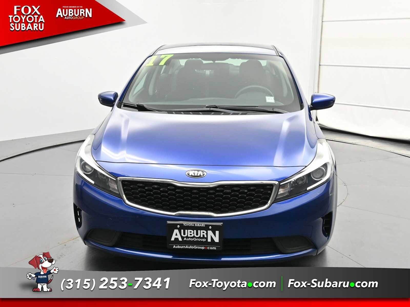2017 Kia Forte LX Base photo 3
