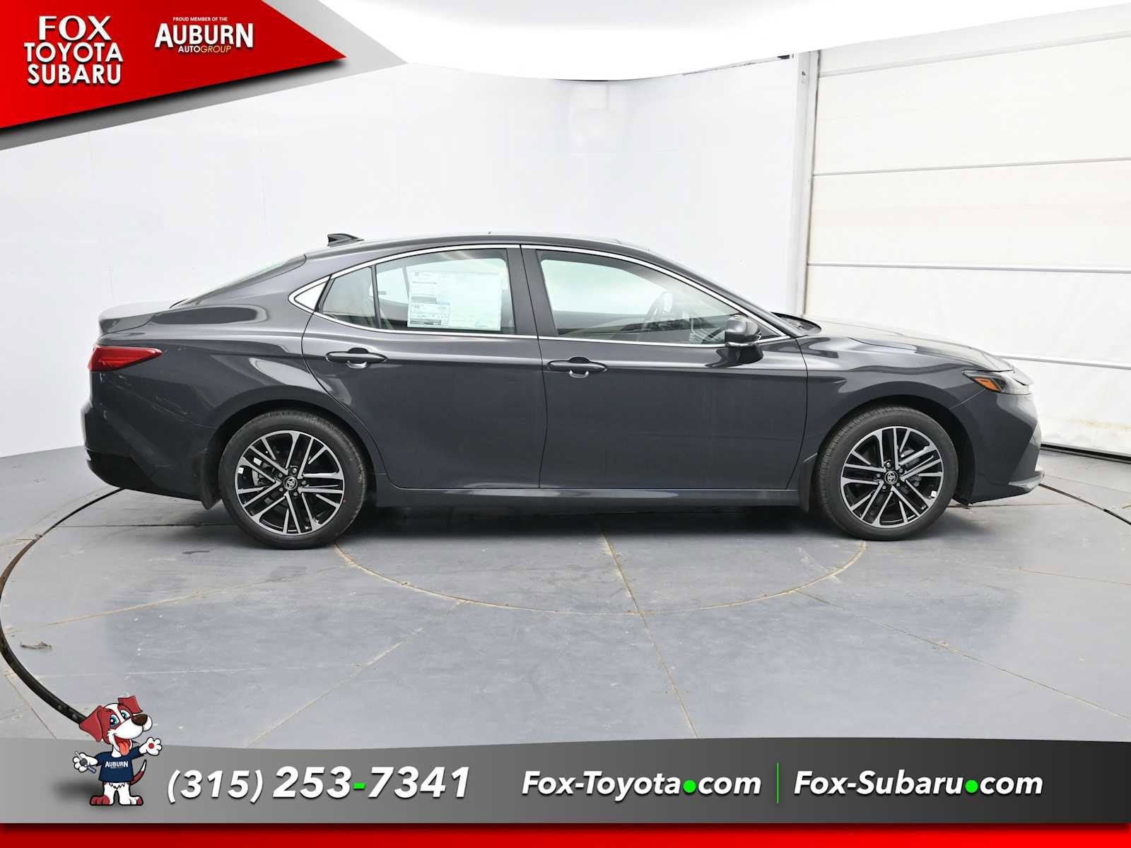 2026 Toyota Camry XLE - Photo 14