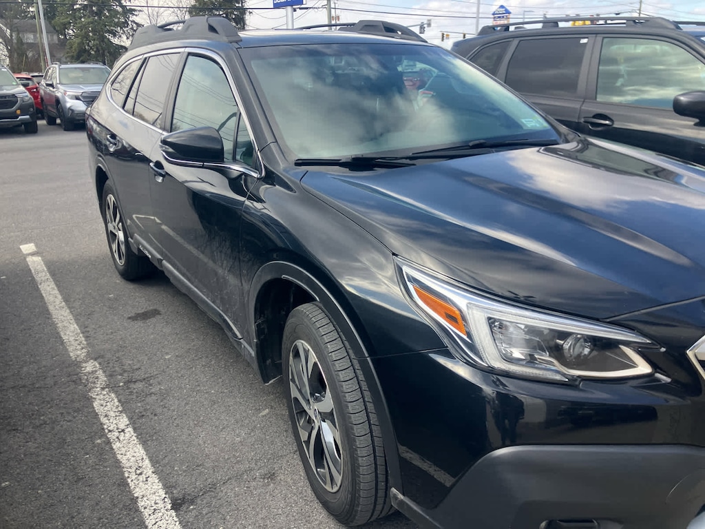 Used 2022 Subaru Outback Limited SUV