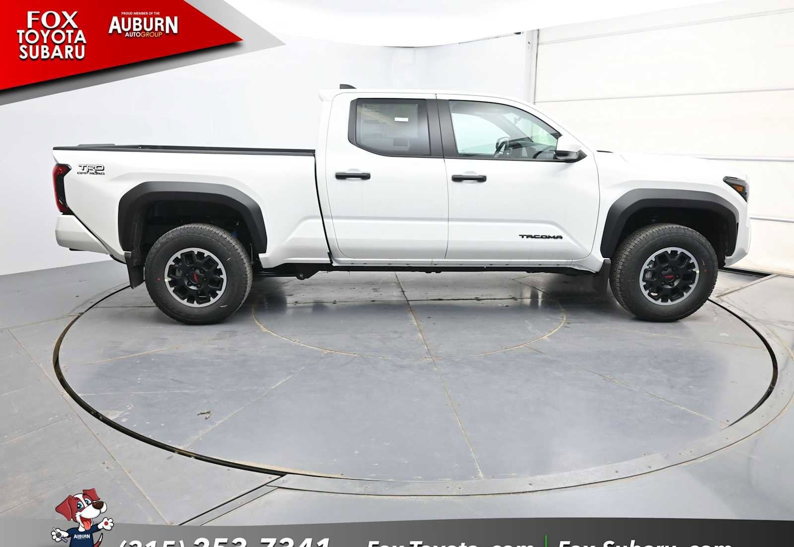 2025 Toyota Tacoma TRD Off Road - Photo 14