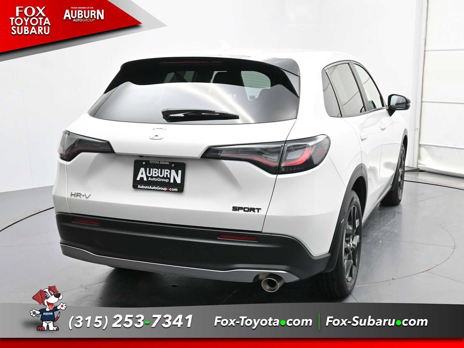 2025 Honda HR-V Sport photo 3