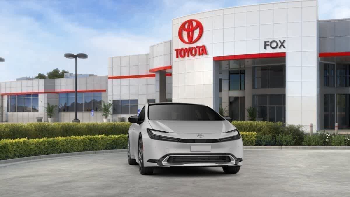 2026 Toyota Prius Plug-in Hybrid XSE Premium - Photo 16