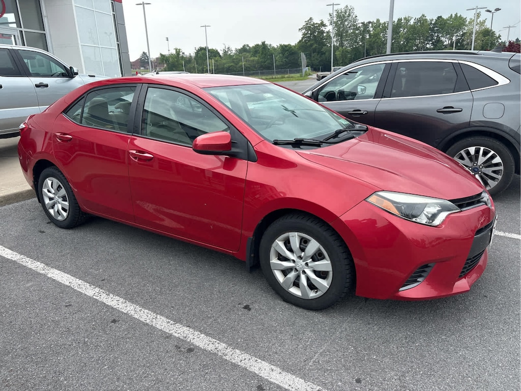 Used 2016 Toyota Corolla LE Sedan