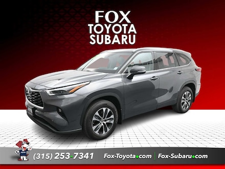 2022 Toyota Highlander XLE SUV