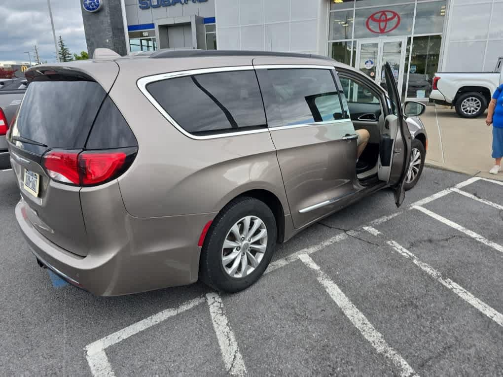 Used 2017 Chrysler Pacifica Touring-L with VIN 2C4RC1BG4HR654919 for sale in Auburn, NY