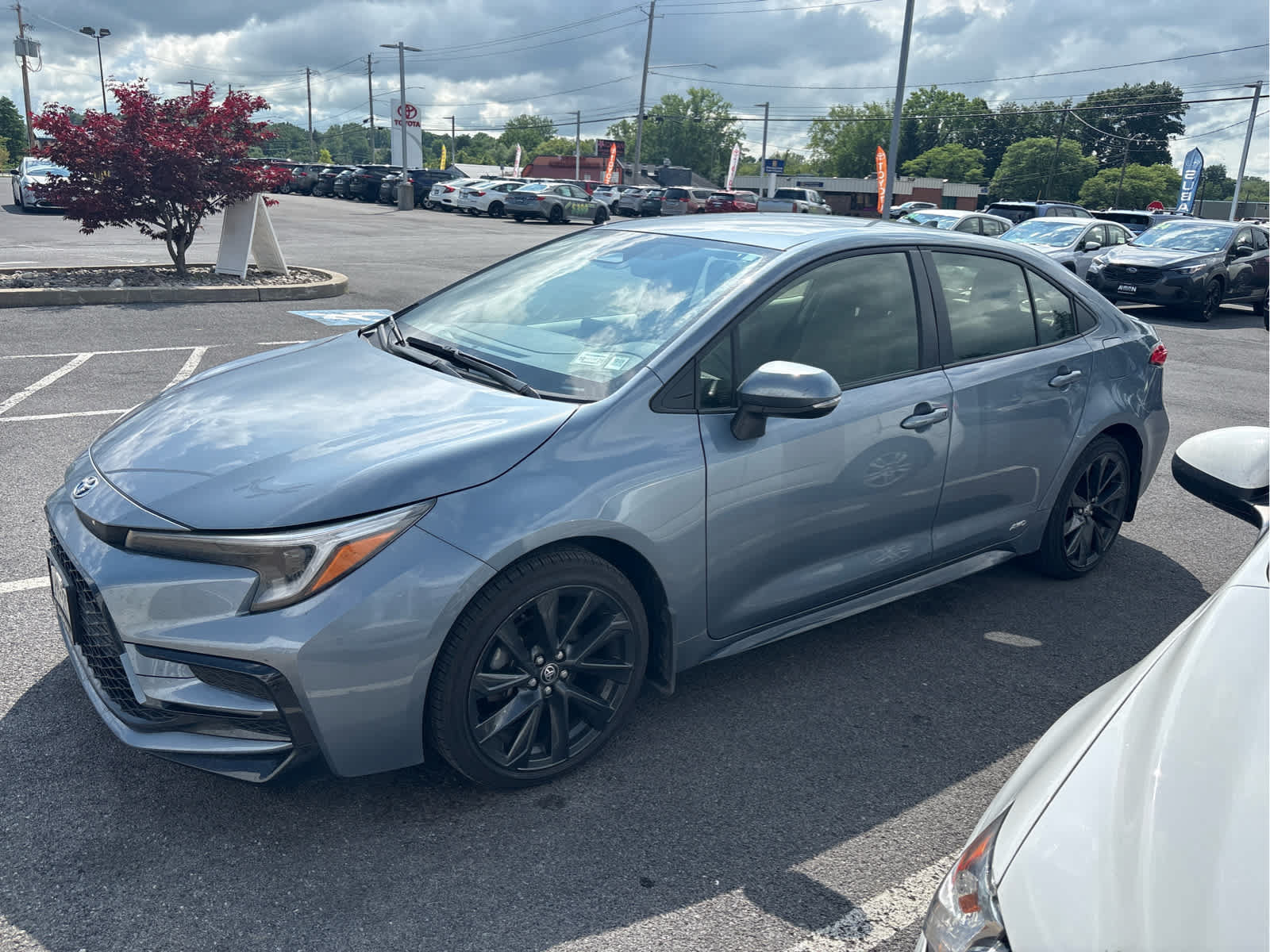  Toyota Corolla Hybrid