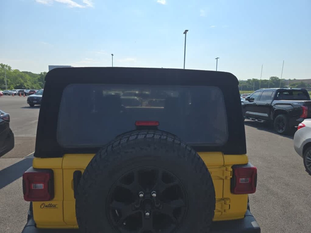 Used 2021 Jeep Wrangler Sport SUV