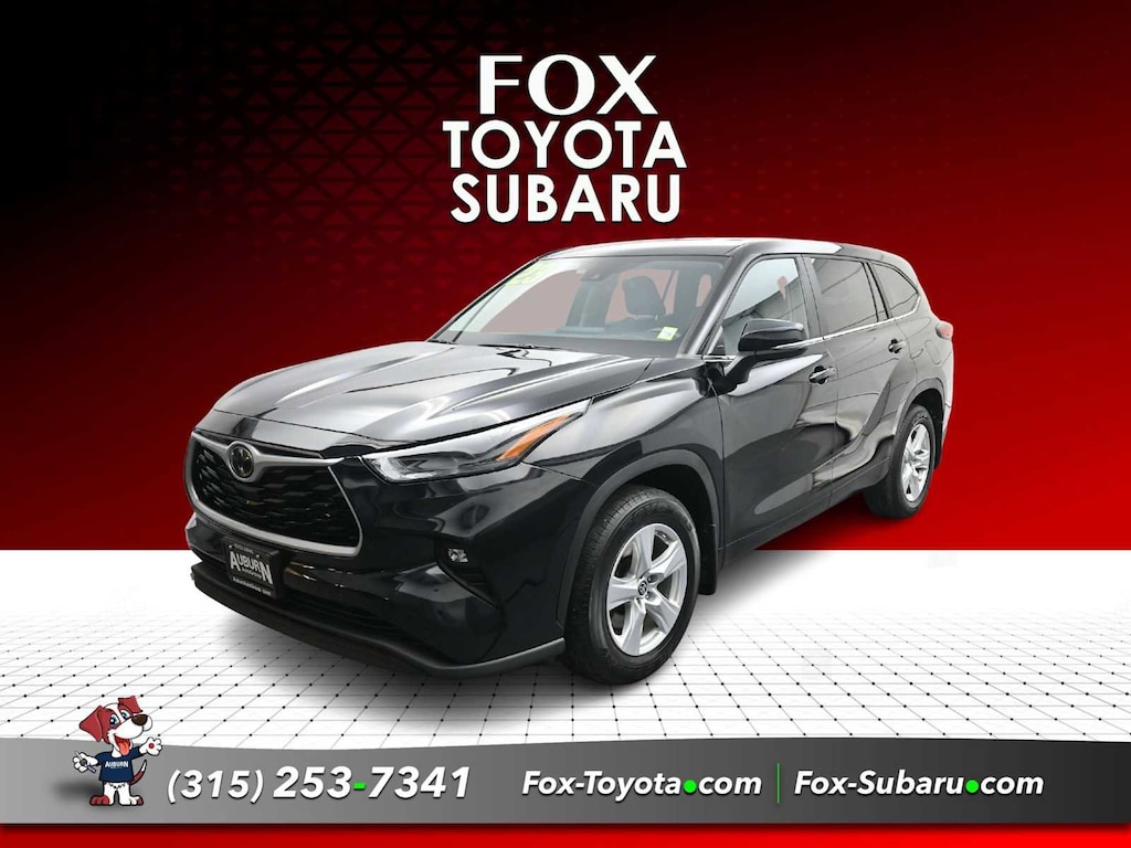 Used 2023 Toyota Highlander LE SUV