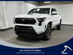 2025 Toyota Tacoma i-FORCE MAX TRD Sport 4X4 DOUBLE CAB HV