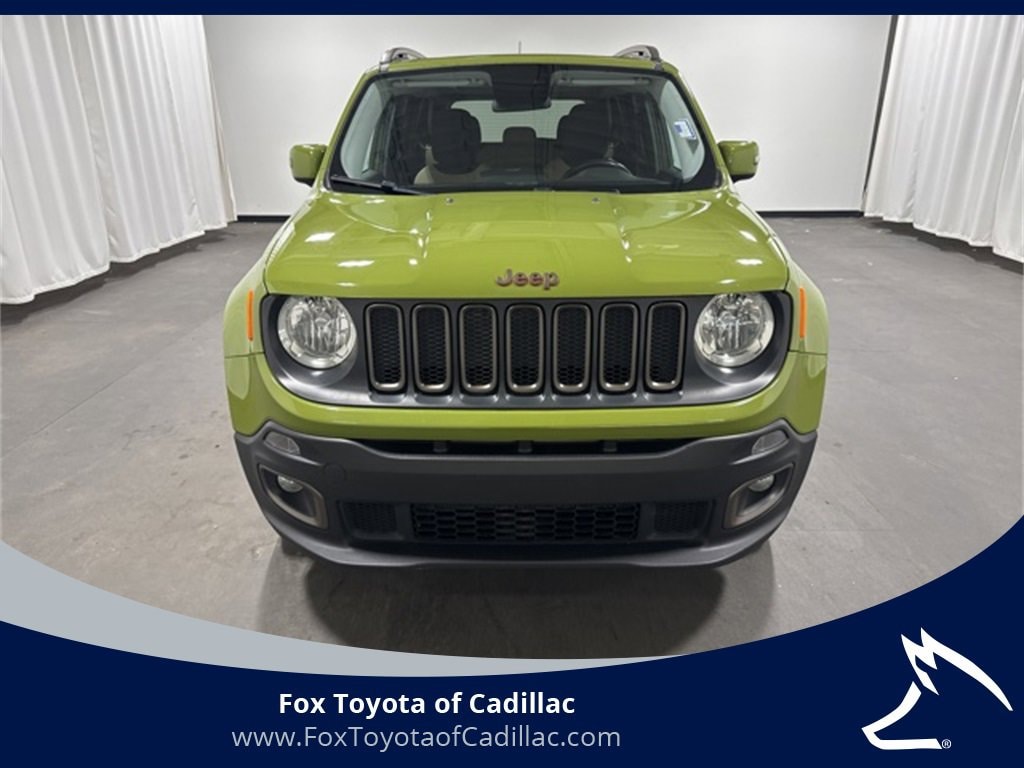 Used 2016 Jeep Renegade Latitude SUV