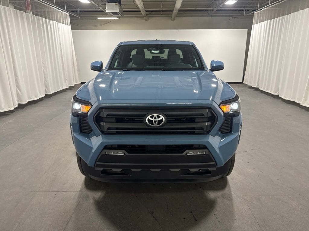 New 2026 Toyota Tacoma SR5 4X4 DOUBLE CAB