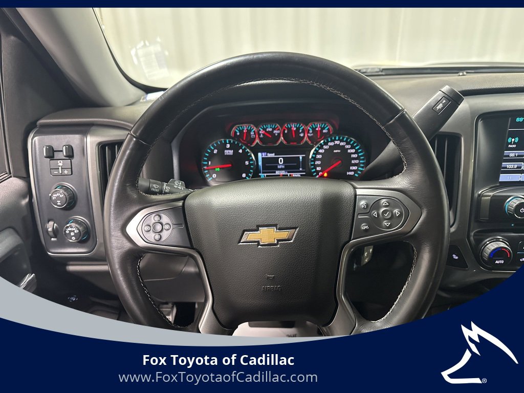 2018 Chevrolet Silverado 1500 LT photo 4