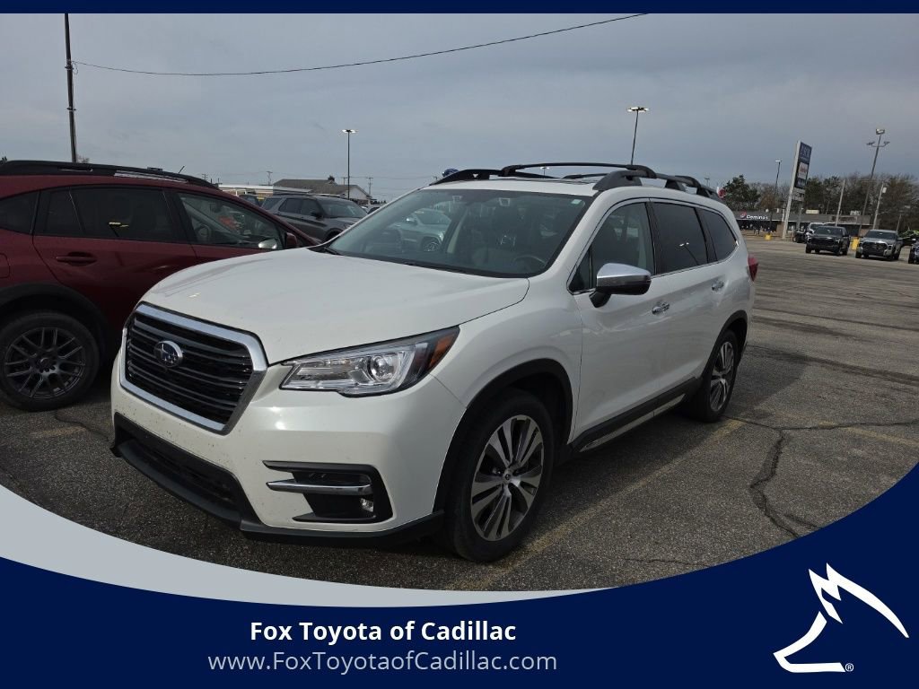 2022 Subaru Ascent Touring's photo