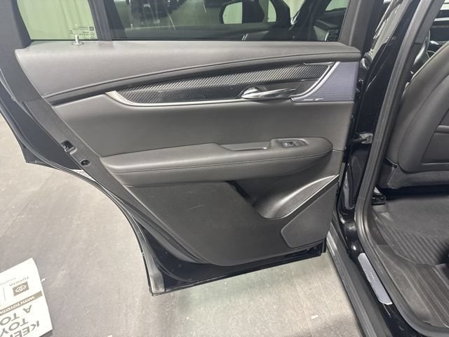 2025 Cadillac XT6 Sport - Photo 12