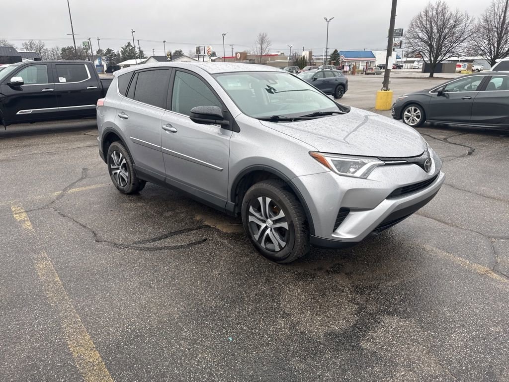 Used 2018 Toyota RAV4 LE SUV