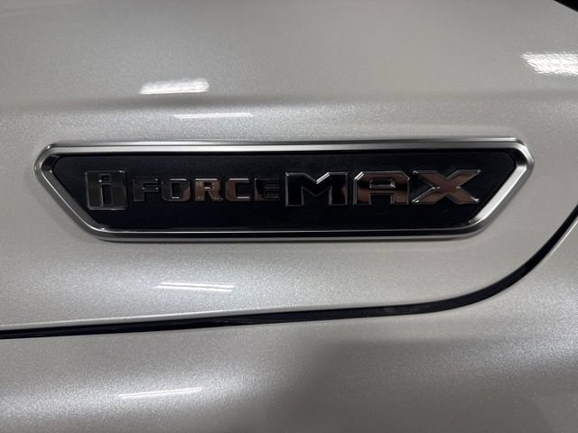 2026 Toyota Tacoma Limited - Photo 12