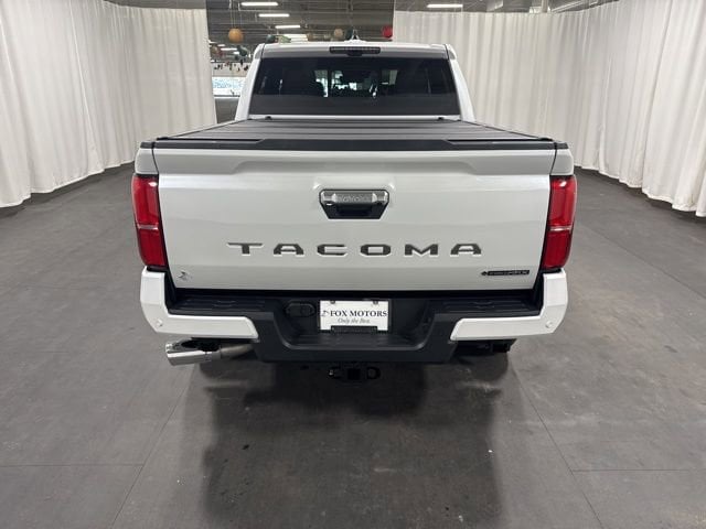 2026 Toyota Tacoma Limited - Photo 6