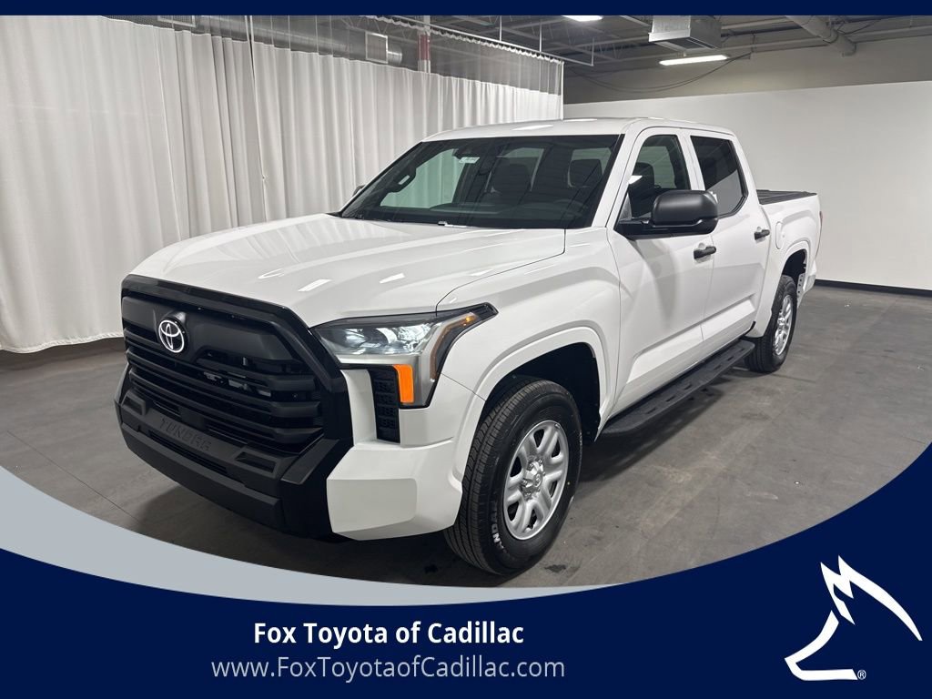 2026 Toyota Tundra SR CREWMAX 5.5 