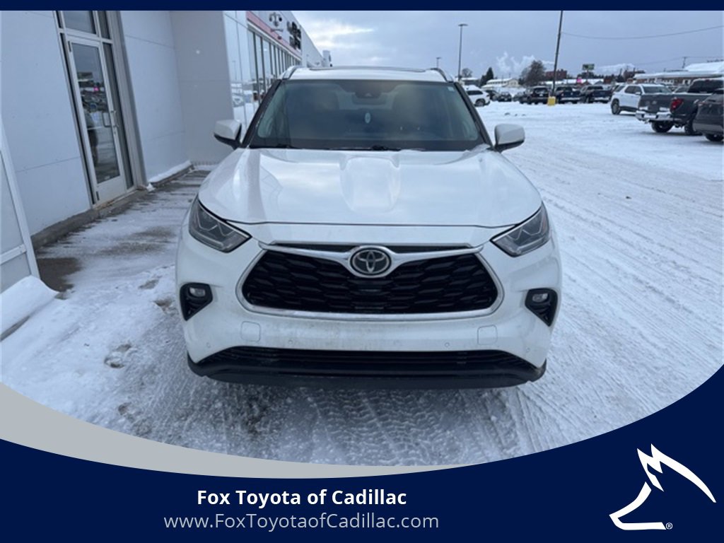 2020 Toyota Highlander Limited's photo