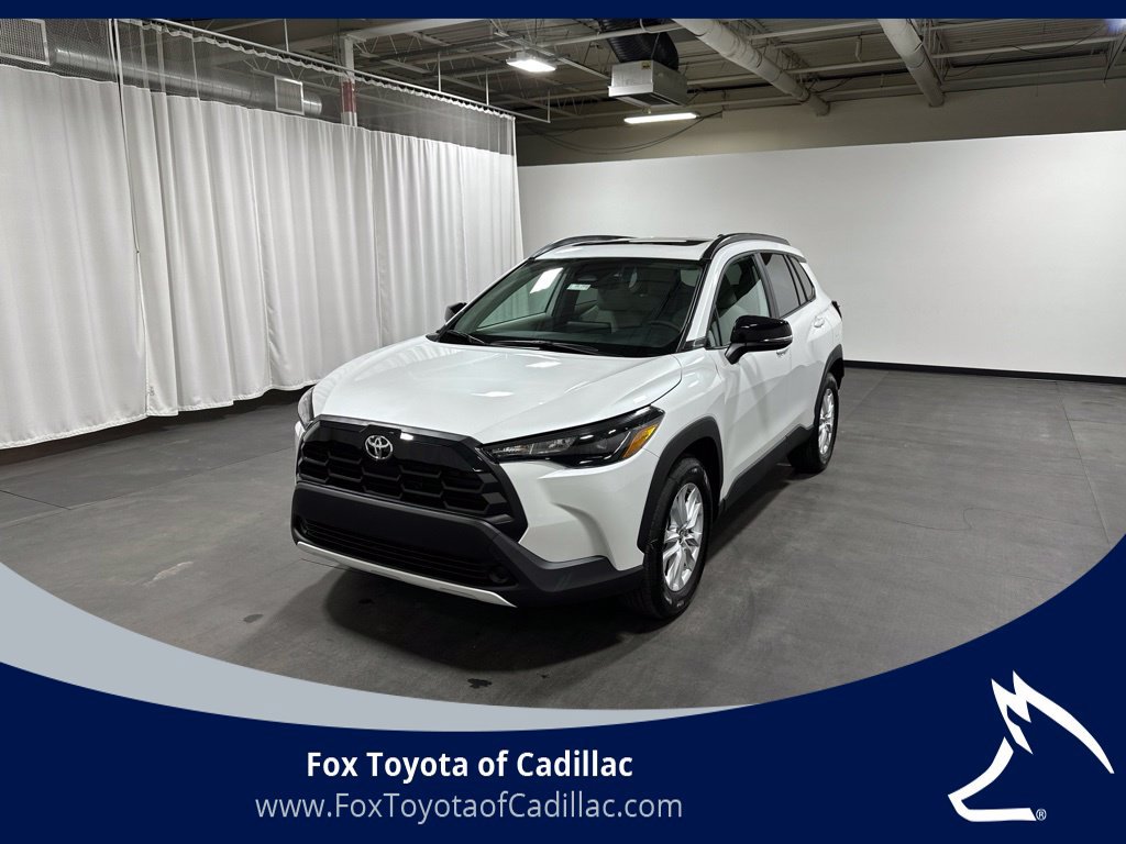 2026 Toyota Corolla Cross LE