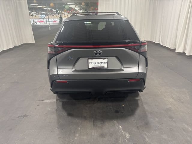 2026 Toyota bZ XLE - Photo 6