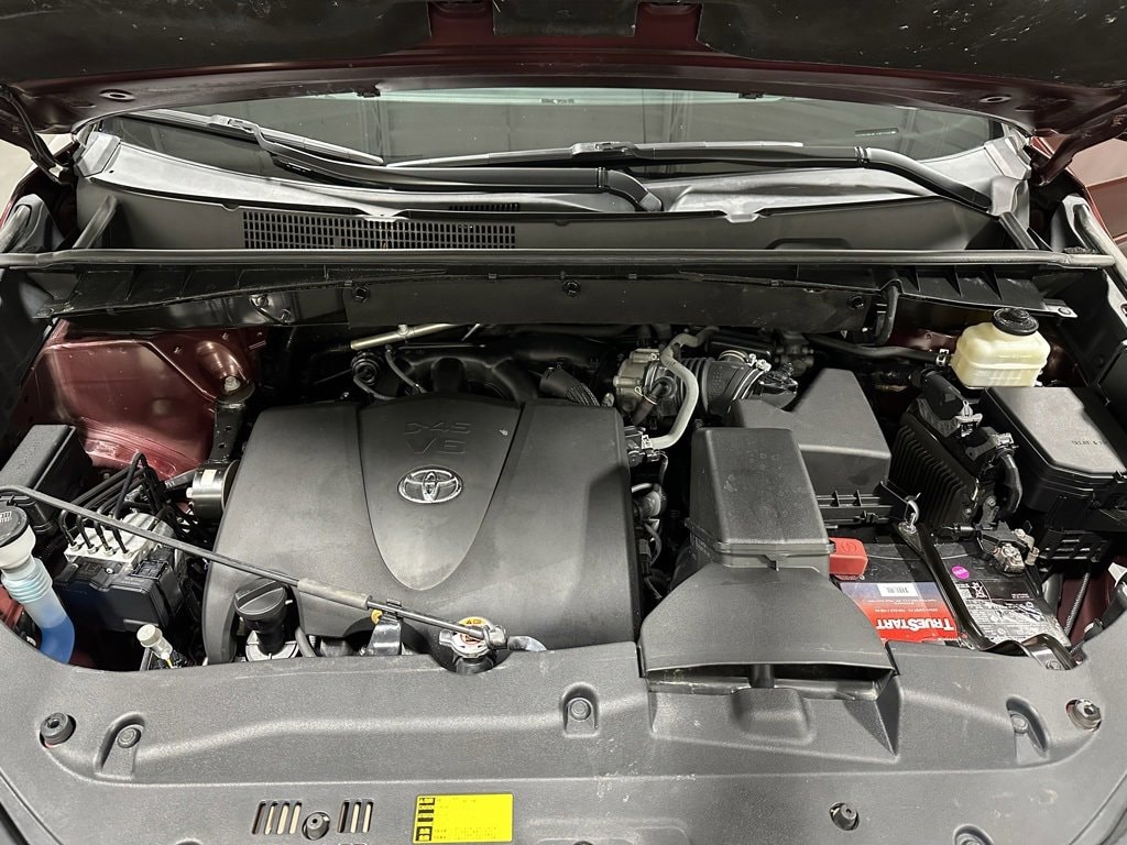 Used 2018 Toyota Highlander Limited Platinum SUV