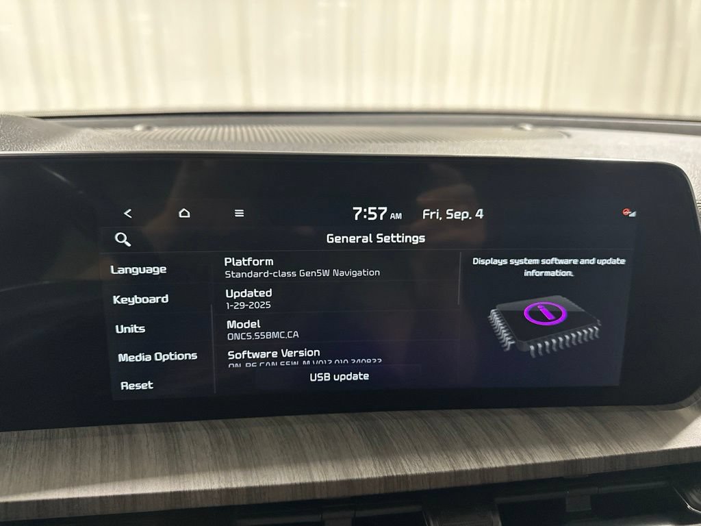 2023 Kia Telluride SX - Photo 42