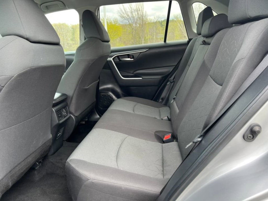Used 2024 Toyota RAV4 XLE SUV