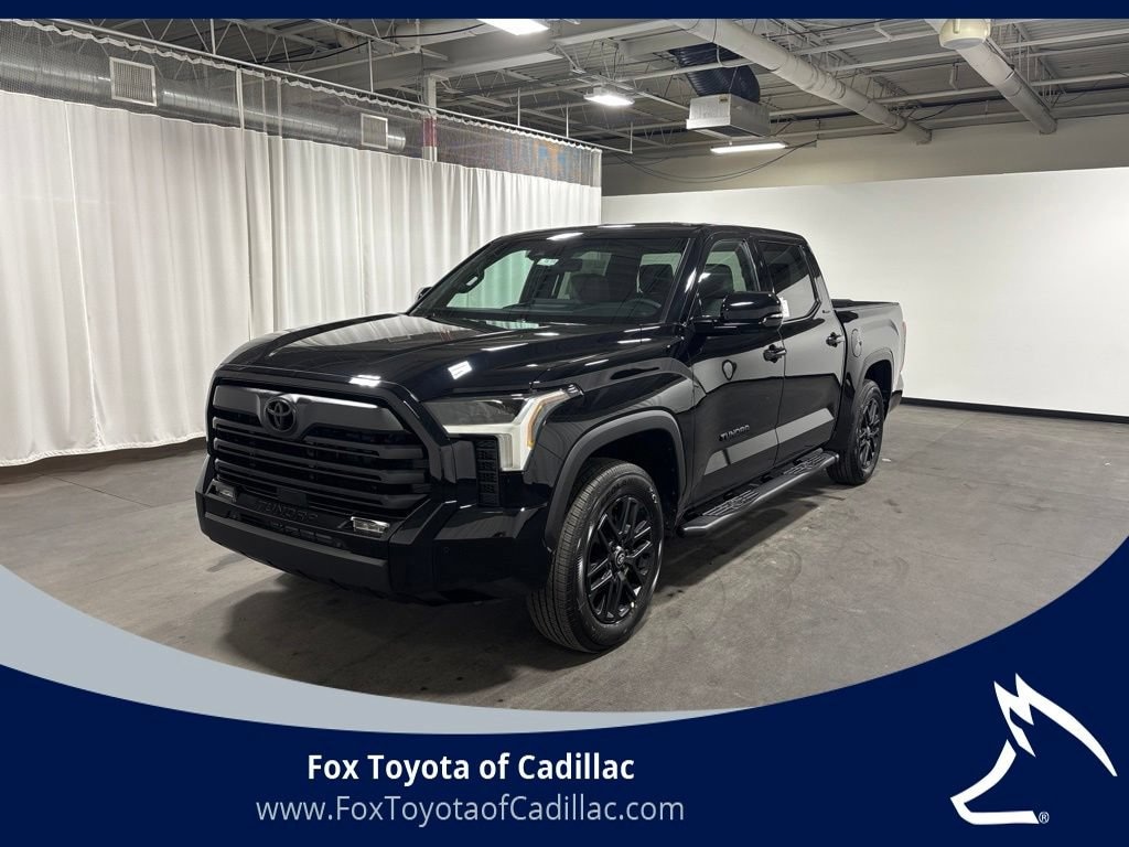 New 2026 Toyota Tundra Limited LIMITED CREWMAX 5.5