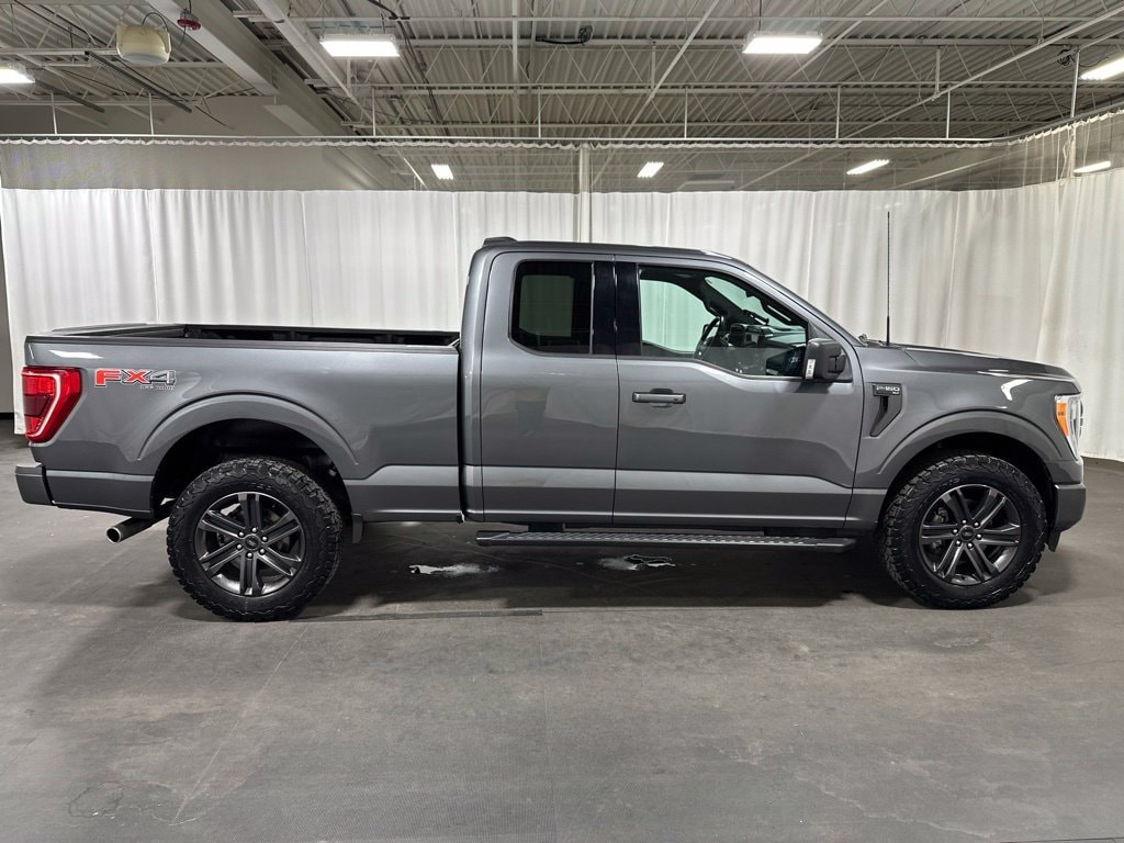 Used 2022 Ford F-150 XLT Truck SuperCab