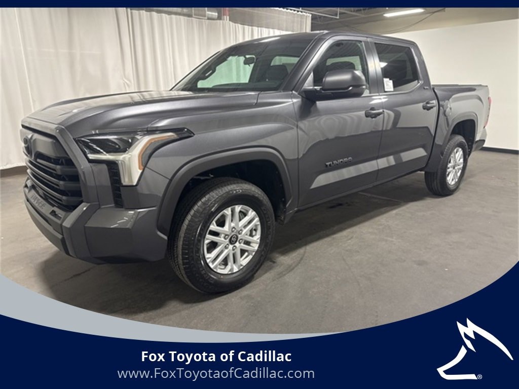 New 2026 Toyota Tundra SR5 SR5 CREWMAX 5.5